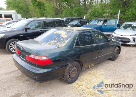 2000 Honda Accord 2.3 Lx from USA, damaged, VIN JHMCG564XYC036979